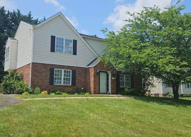 Property at 511 Bent Oak Ct, Lynchburg, VA 24502, 3 beds, 2 baths