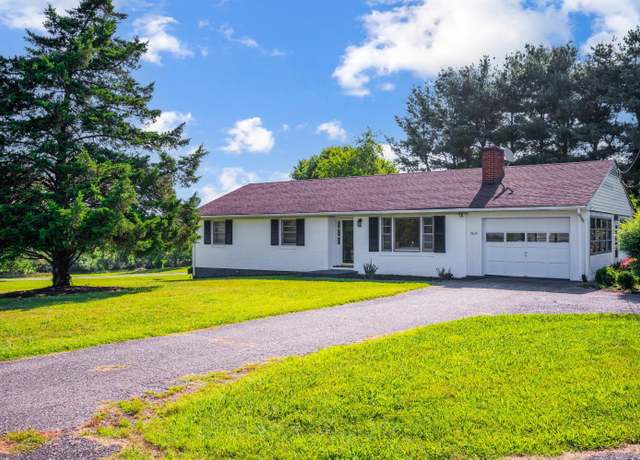 Property at 5634 Thomas Jefferson Rd, Forest, VA 24551, 3 beds, 1 bath