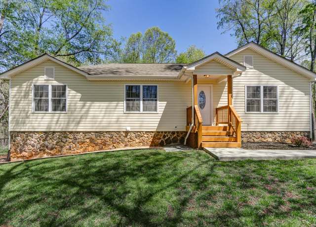 Property at 3250 Old Forest Rd, Lynchburg, VA 24501, 3 beds, 3 baths