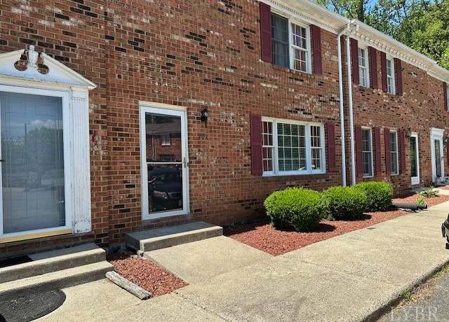 Property at 202 Rustwood Ct, Rustburg, VA 24588, 3 beds, 1.5 baths