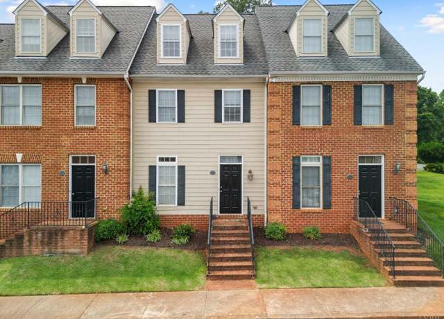Property at 824 Wiggington Rd #303, Lynchburg, VA 24502, 2 beds, 2.5 baths