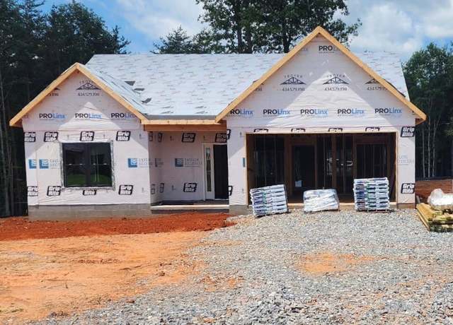 Property at 757 Down Creek Rd, Brookneal, VA 24528, 3 beds, 2 baths