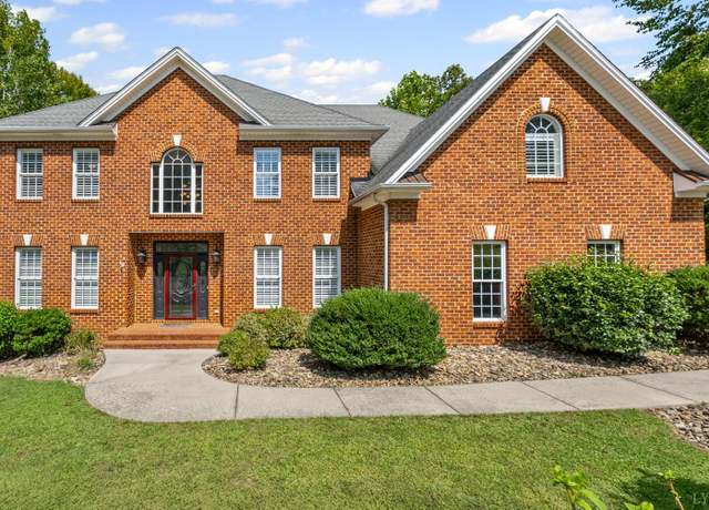 Property at 105 Raven Stone Ct, Lynchburg, VA 24503, 5 beds, 4 baths