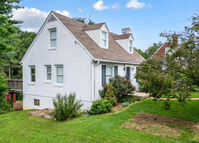 Property at 5733 White Oak Dr, Lynchburg, VA 24502, 3 beds, 1.5 baths