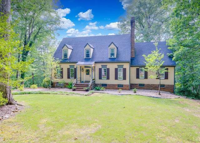 Property at 112 River Rd Rd, Altavista, VA 24517, 4 beds, 3.5 baths