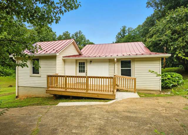 Property at 157 Old Country Road Rd, Monroe, VA 24574, 2 beds, 2 baths