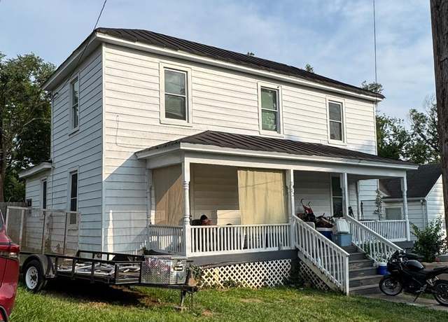 Property at 2402 Fairview Ave, Lynchburg, VA 24501, 4 beds, 1 bath