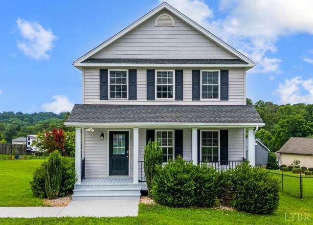 Property at 112 Bennett Dr, Lynchburg, VA 24501, 4 beds, 3.5 baths