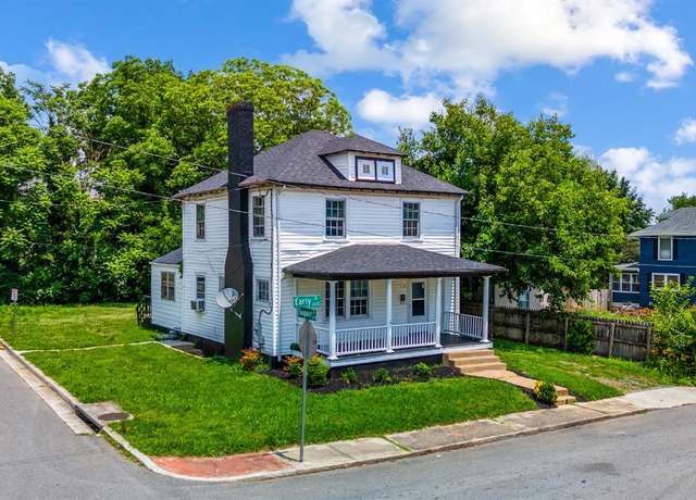 Property at 1614 Early St, Lynchburg, VA 24503, 3 beds, 2 baths