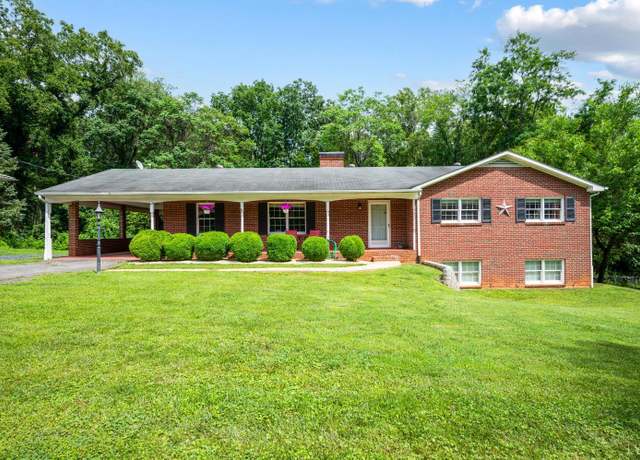 Property at 131 Worley Dr, Madison Heights, VA 24572, 3 beds, 3 baths