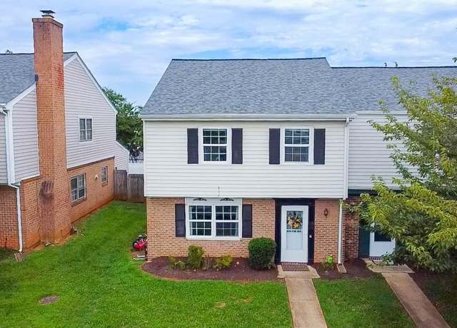 Property at 110 East Cadbury Dr, Lynchburg, VA 24501, 4 beds, 2.5 baths