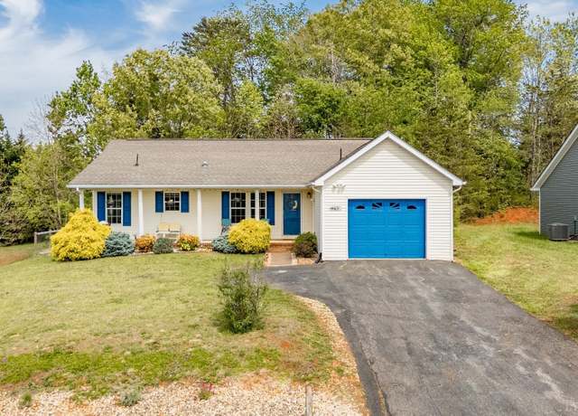 Property at 145 Mill Race Dr, Amherst, VA 24521, 3 beds, 2 baths