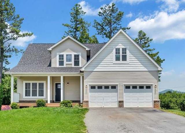 Property at 1021 Lochwood Hill Dr, Goode, VA 24556, 3 beds, 2.5 baths