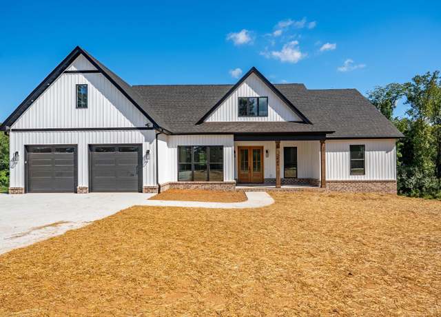 Property at 2967 Cottontown Rd, Forest, VA 24551, 3 beds, 2.5 baths