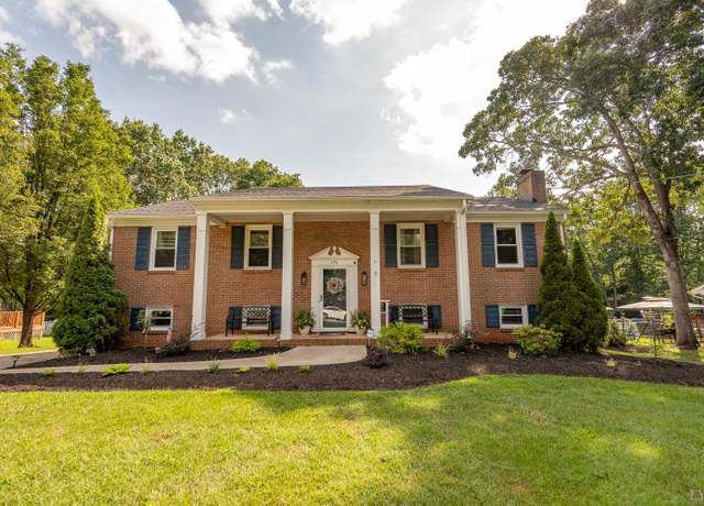 Property at 196 Woodhaven Dr, Lynchburg, VA 24502, 4 beds, 2.5 baths