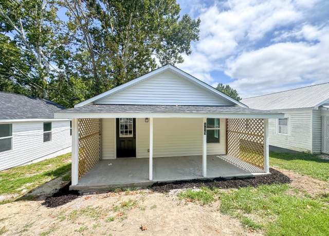 Property at 115 M T Holt Ave, Brookneal, VA 24528, 2 beds, 1 bath