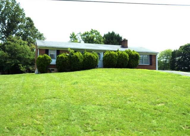 Property at 147 Westhaven Dr, Madison Heights, VA 24572, 3 beds, 1 bath
