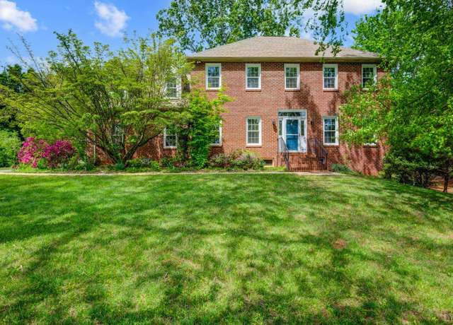 Property at 302 Spring Lake Rd, Forest, VA 24551, 4 beds, 2.5 baths