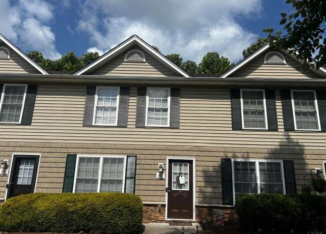 Property at 88 Old Tavern Cir, Lynchburg, VA 24501, 2 beds, 1.5 baths