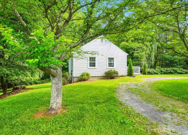 Property at 5312 Boonsboro Rd, Lynchburg, VA 24503, 1 bed, 1 bath