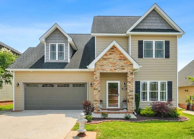 Property at 403 Cornerstone St, Lynchburg, VA 24502, 4 beds, 2.5 baths