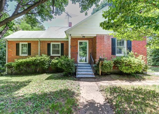Property at 802 Westview Dr, Lynchburg, VA 24502, 3 beds, 1 bath