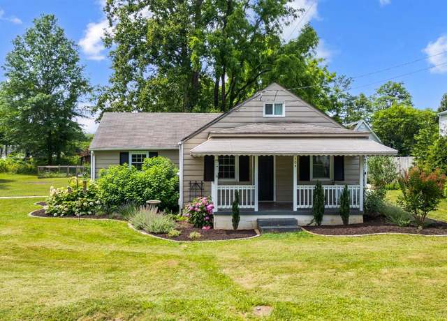 Property at 104 Victor Dr, Lynchburg, VA 24501, 3 beds, 1 bath