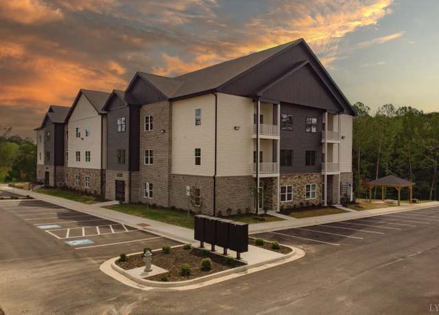 Property at 128 Brenleigh Ct #206, Lynchburg, VA 24501, 3 beds, 2 baths