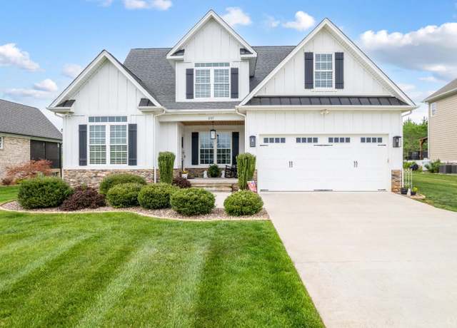 Property at 1205 Bradford Crossing Pl, Goode, VA 24556, 3 beds, 2.5 baths