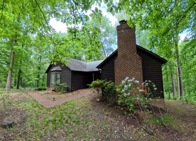 Property at 2130 Burnt Bridge Rd. Rd, Lynchburg, VA 24503, 4 beds, 3 baths