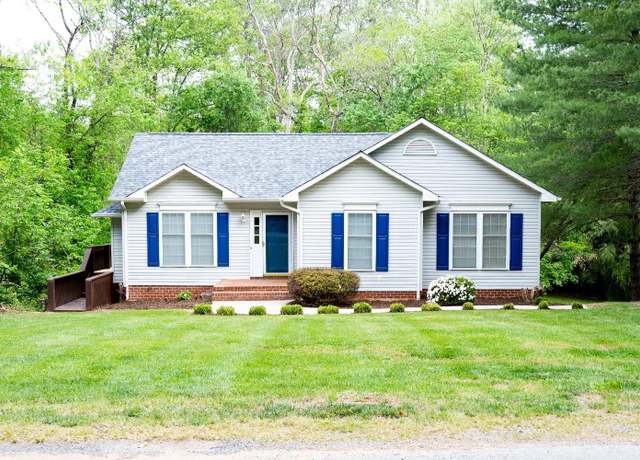Property at 309 Jefferson Woods Dr, Forest, VA 24551, 3 beds, 2.5 baths