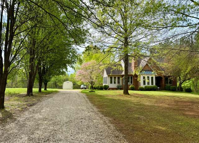Property at 530 Patteson School Rd, Appomattox, VA 24522, 3 beds, 2 baths