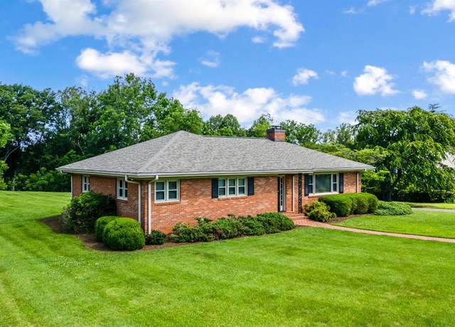 Property at 2833 Link Rd, Lynchburg, VA 24503, 3 beds, 2 baths