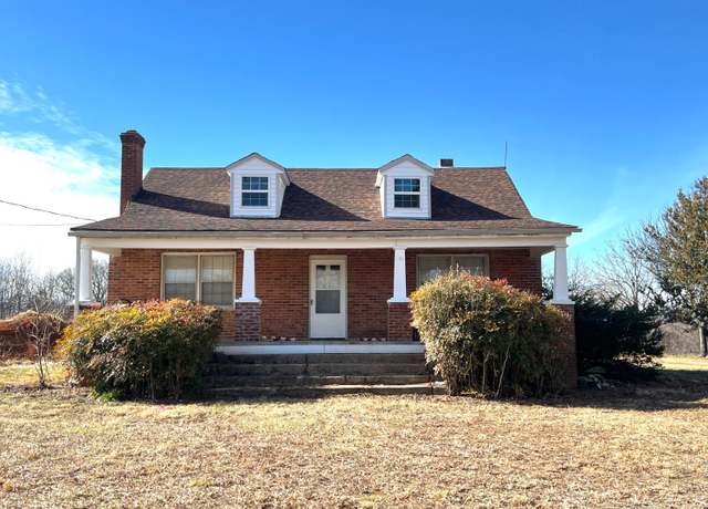 Property at 1358 S Coolwell Rd, Madison Heights, VA 24572, 2 beds, 1 bath
