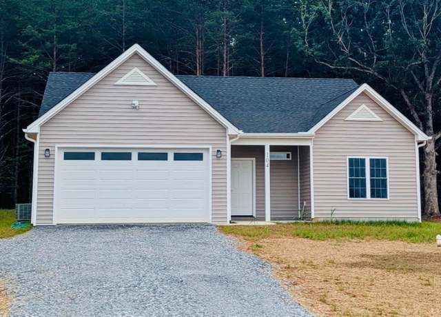 Property at 104 Pebble Rd, Rustburg, VA 24588, 3 beds, 2 baths