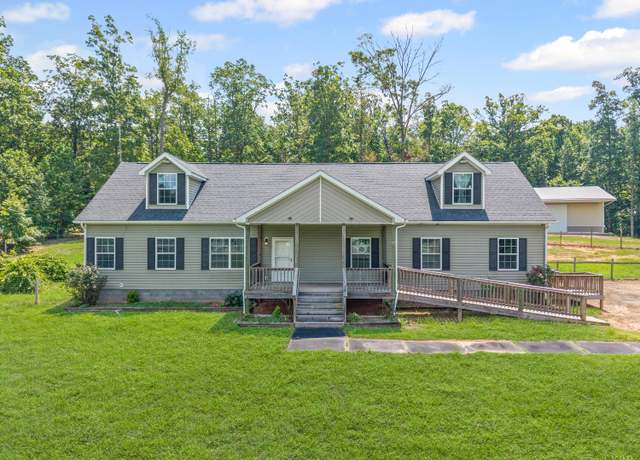 Property at 14106 L.p. Bailey Memorial Hwy Hwy, Nathalie, VA 24577, 3 beds, 2 baths