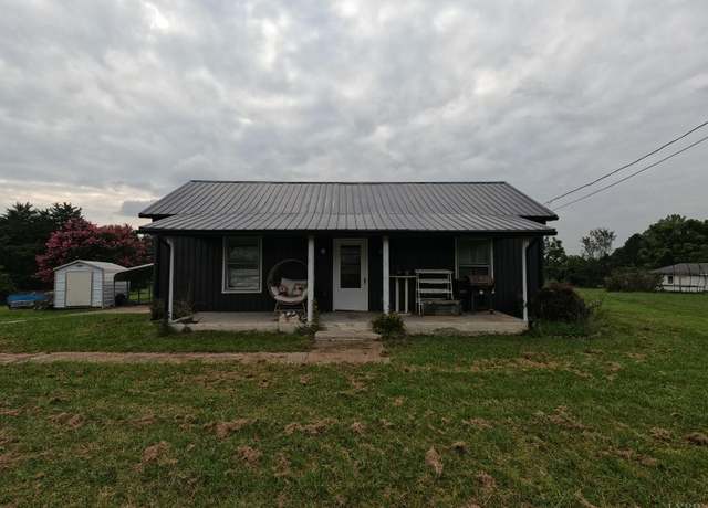 Property at 2440 Wards Rd, Altavista, VA 24517, 2 beds, 1 bath