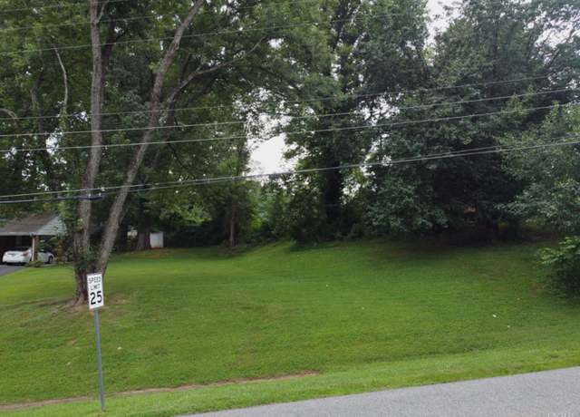 Property at 1227 Craigmont Dr, Lynchburg, VA 24501