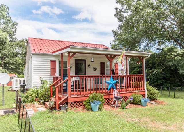 Property at 17441 Leesville Rd, Evington, VA 24550, 1 bed, 1 bath