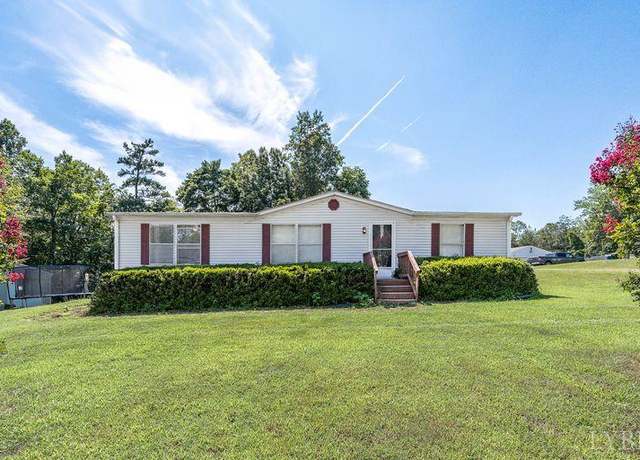 Property at 490 Monacan Park Road Rd, Madison Heights, VA 24572, 3 beds, 2 baths