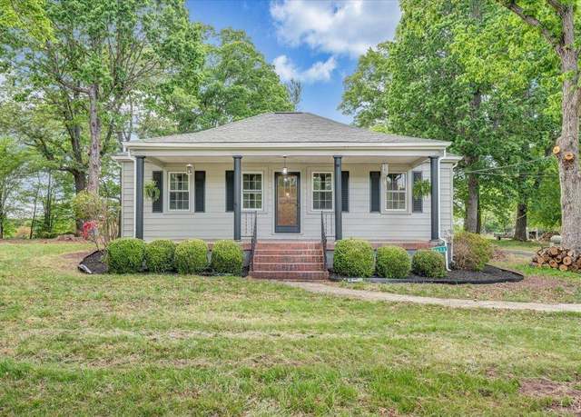 Property at 1433 Chalk Level Rd, Chatham, VA 24531, 4 beds, 2 baths