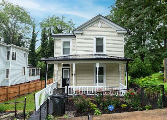 Property at 1012 Monroe St, Lynchburg, VA 24504, 4 beds, 2 baths