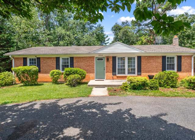 Property at 1853 Rainbow Forest Dr, Lynchburg, VA 24502, 4 beds, 1.5 baths