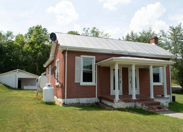 Property at 3129 Derby Rd, Gretna, VA 24557, 2 beds, 1 bath