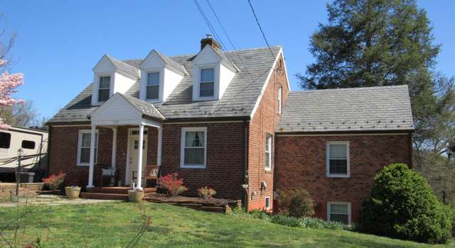 Photo of 219 Garland Ave, Amherst, VA 24521