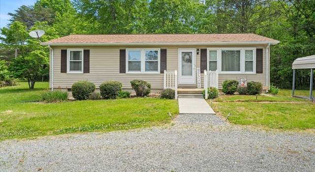 Photo of 6108 Wards Rd Rd, Hurt, VA 24563