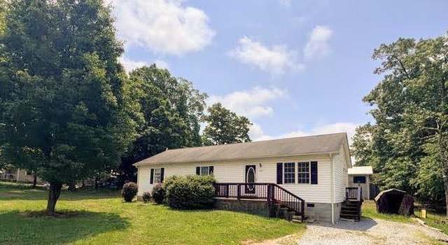 Photo of 4024 Waterlick Rd, Forest, VA 24551