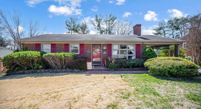Photo of 5906 Edgewood Dr, Lynchburg, VA 24502