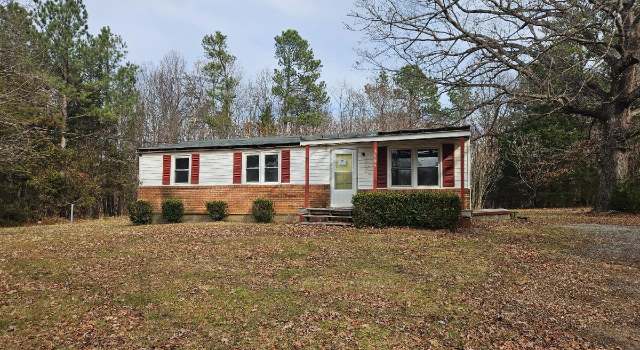 Photo of 5684 Heights School Rd, Pamplin, VA 23958
