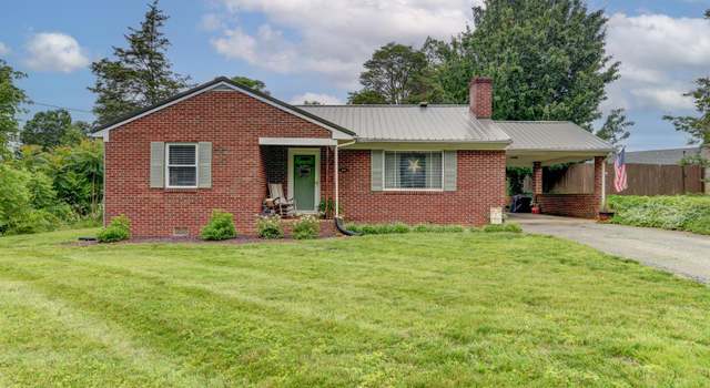 Photo of 261 Virginia Ave, Appomattox, VA 24522